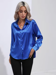 Satinbluse mit langen Ärmeln